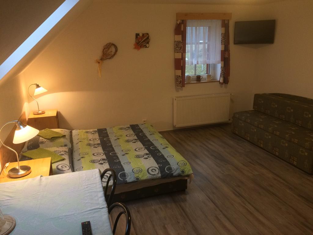Penzion U Pily Paseky nad Jizerou Extérieur photo