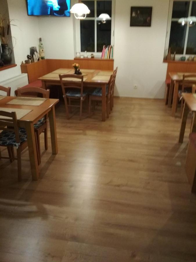 Penzion U Pily Paseky nad Jizerou Extérieur photo